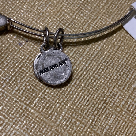 Alex And Ani Heart Beaded Dangle Charms Bracelet NWT - Picture 3 of 4